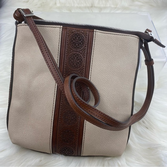 BRIGHTON FERRARA FELI CROSSBODY BAG ST.TOPEZ COLLECTION BROWN/TAN COLOR - Picture 3 of 8